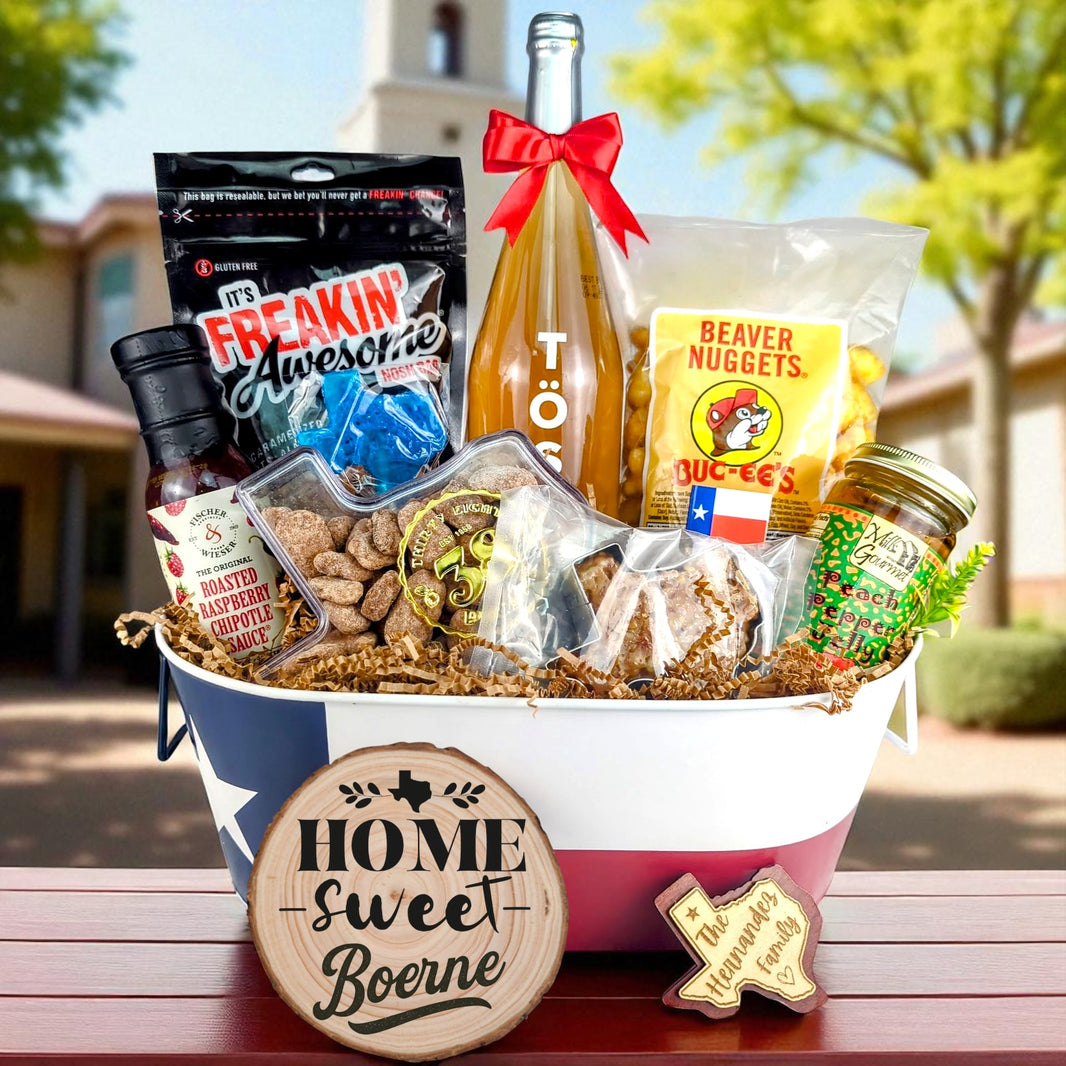Boerne Texas Homestyle Toast & Treats Basket with TÖST ROSÉ, Peach Pepper Jelly, Buc-ee’s Beaver Nuggets, Texas pecans, praline, chipotle sauce, and Texas flag tin