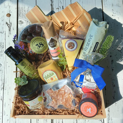 "Mom, We're Awesome ..." Mother's Day Custom Engraved Charcuterie Gift Box
