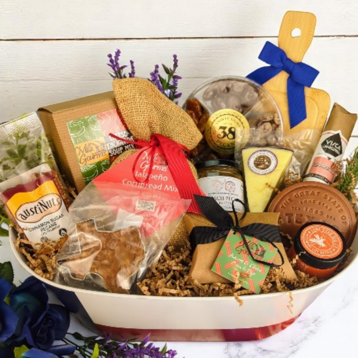 The Ranchhouse Charcuterie Basket - FREE US MAINLAND SHIPPING!