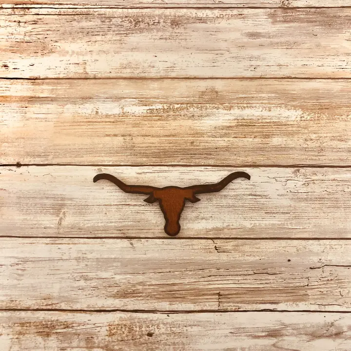 Rustic metal Texas longhorn steer-head magnet by Universal Ironworks